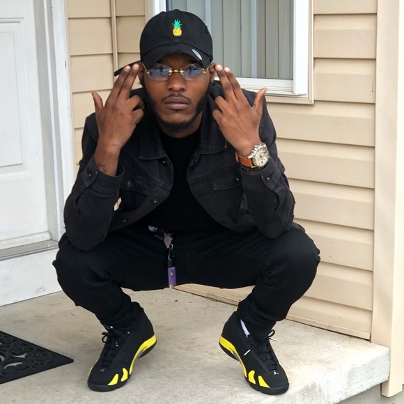 Meet your Posher, Kevin - Picture 1 of 1